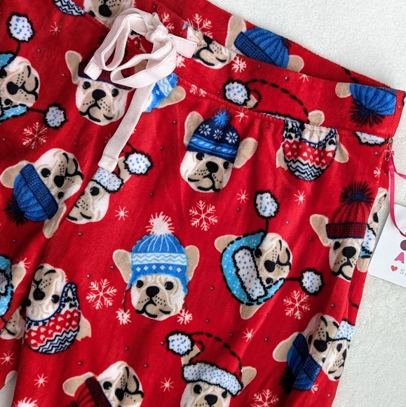 Novogratz Lounge Joggers Frenchie Winter Print Plush Elastic Waist Red M NWT - Picture 6 of 15